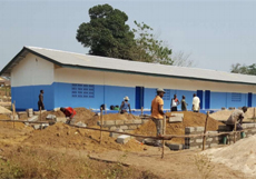 Bauarbeiten am Schulbau-Projekt